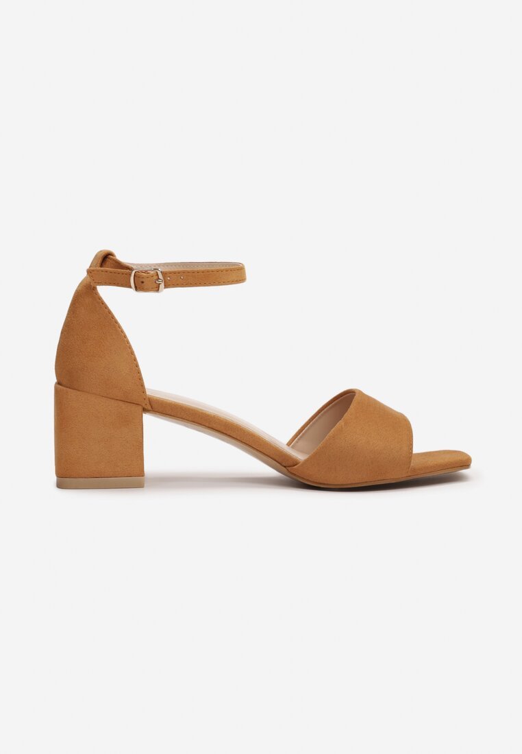  sandaly na obcasie Adriema Camel