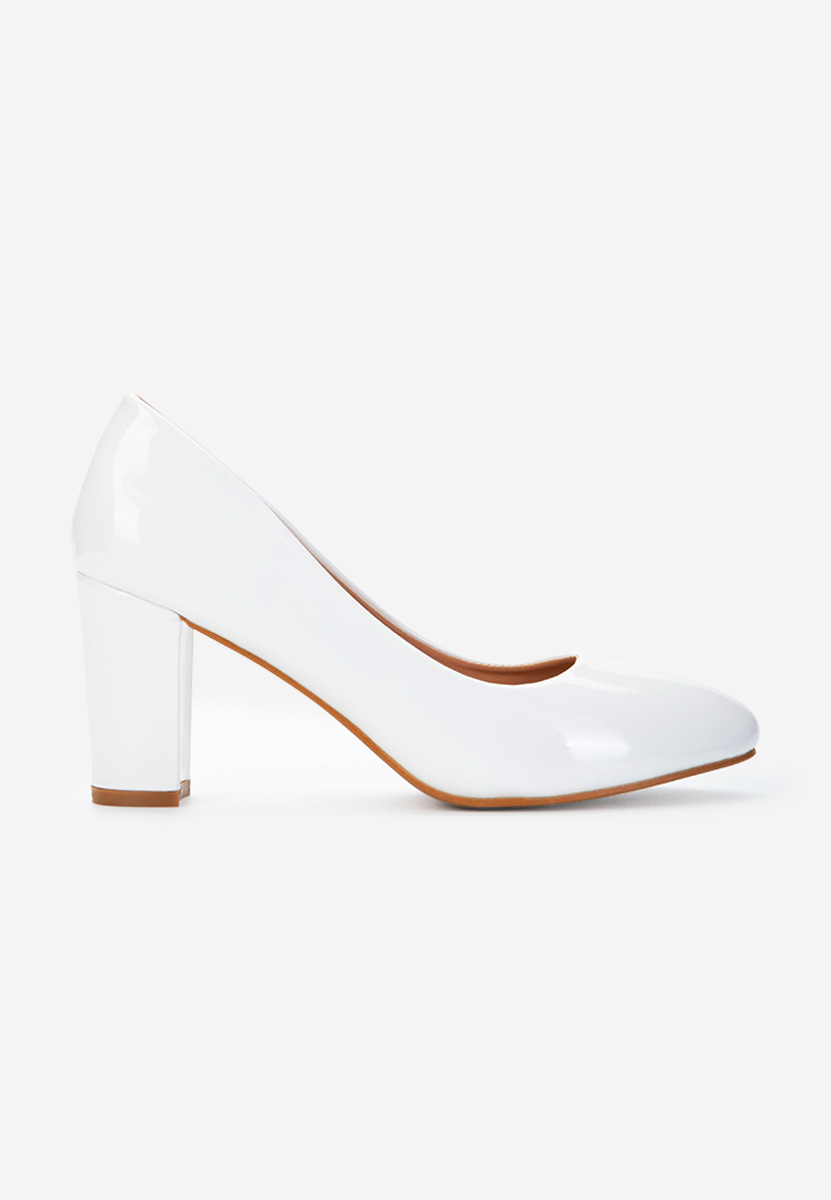 Białe szpilki na obcasie Chique