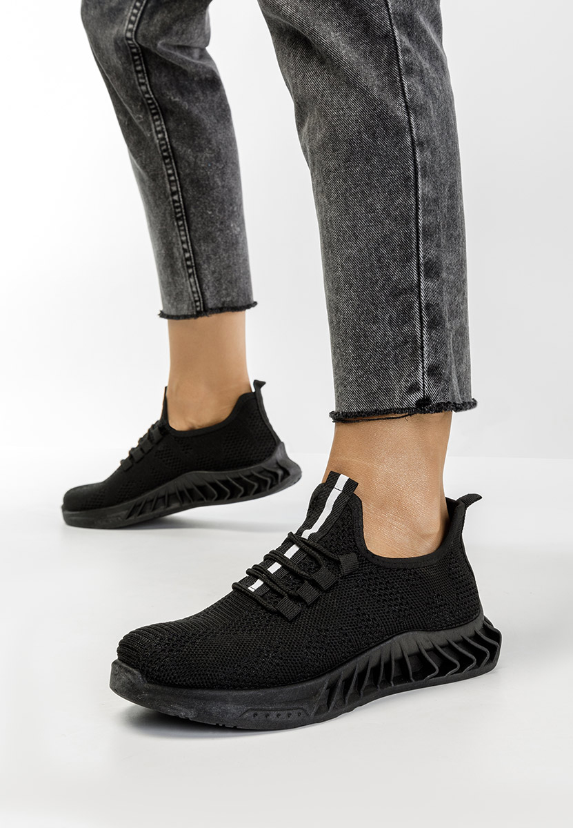 Czarne buty sportowe Akeela