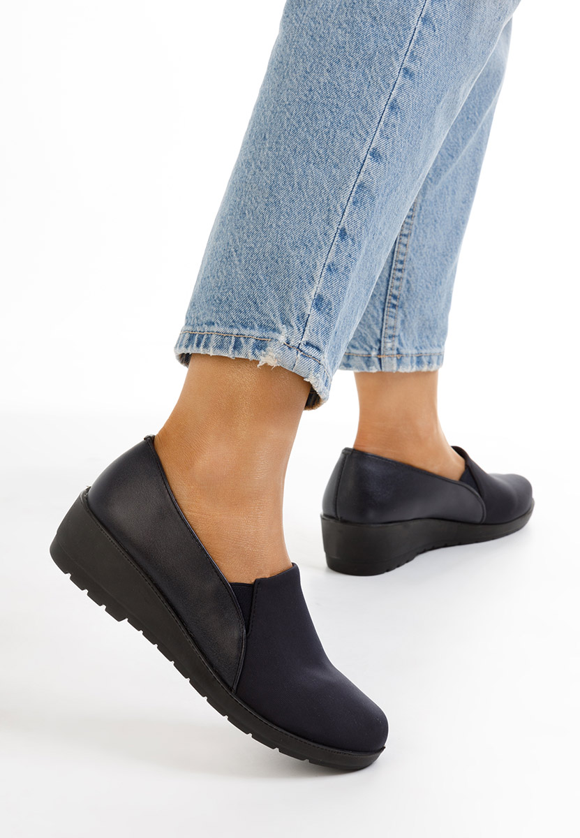 Granatowe mokasyny na platformie Yanira
