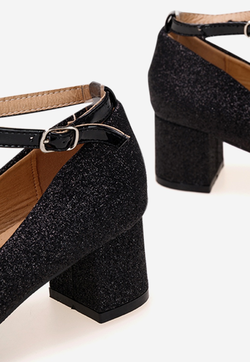 Czarne półbuty dziewczęce Fresia