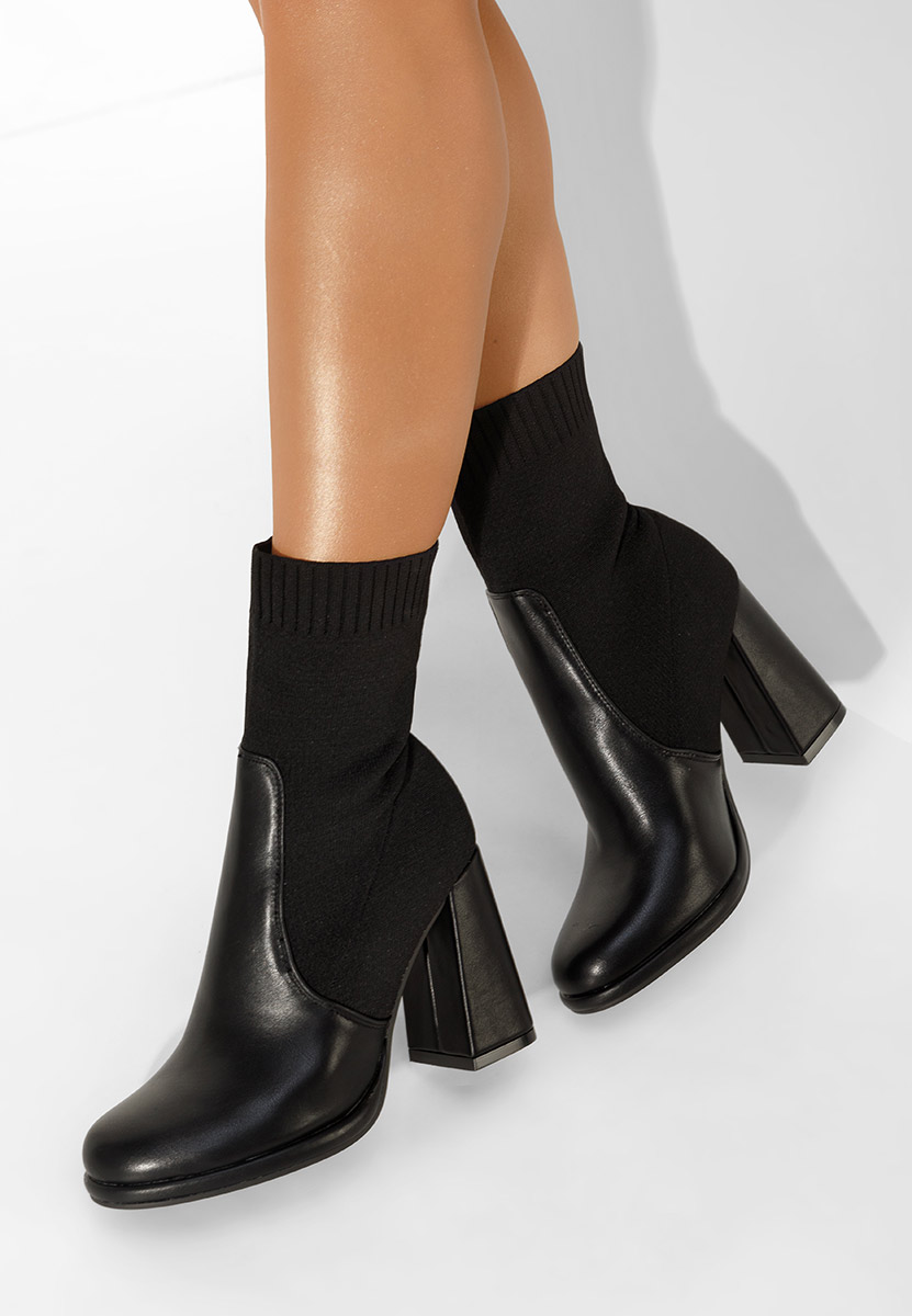 Czarne botki damskie Ventilla