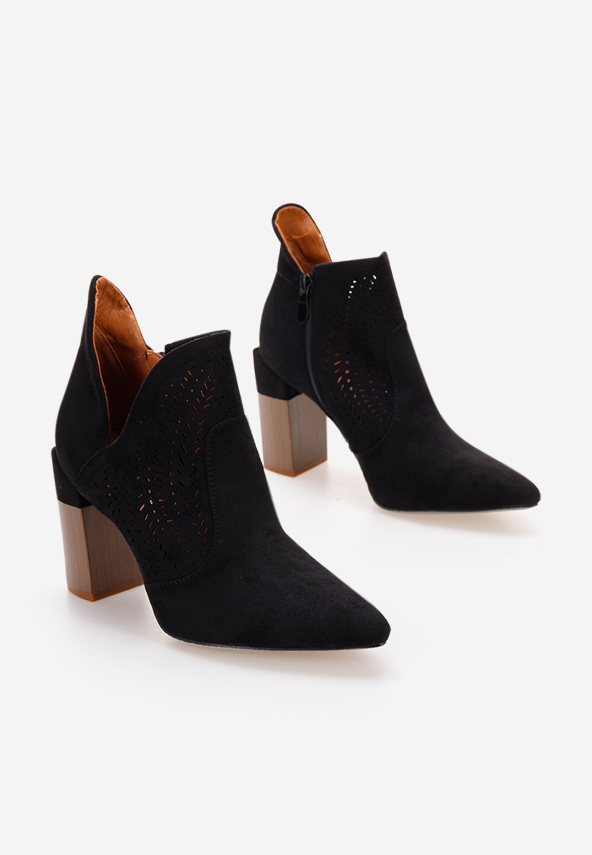 Czarne botki ażurowe Olvera