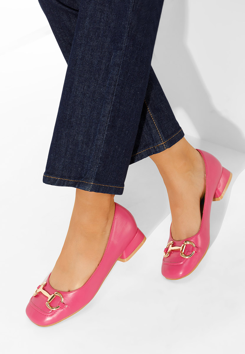 Fuksjowe czółenka na niskim obcasie Escana