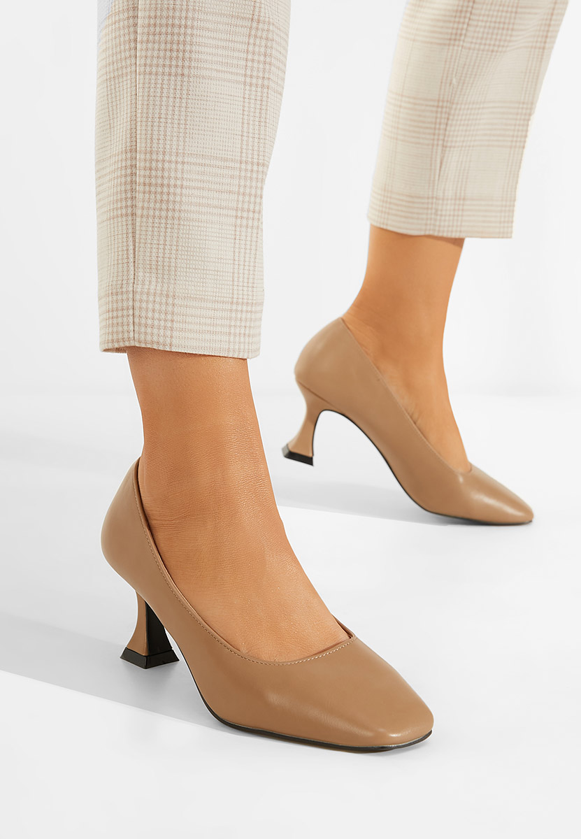 Khaki czółenka na słupku Quintana