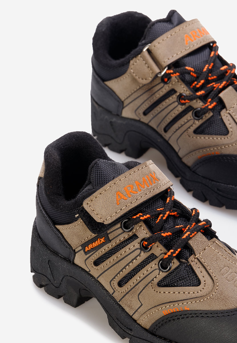 Brązowe adidasy dziecięce Campo V2