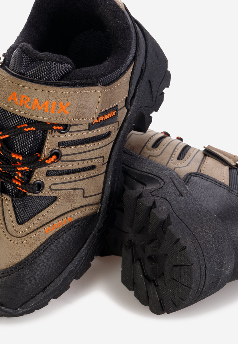 Brązowe adidasy dziecięce Campo V2