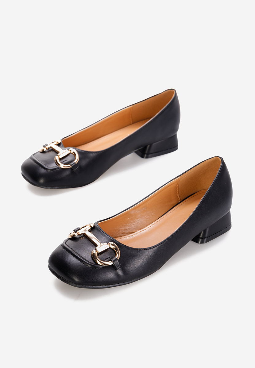 Czarne czółenka na niskim obcasie Escana