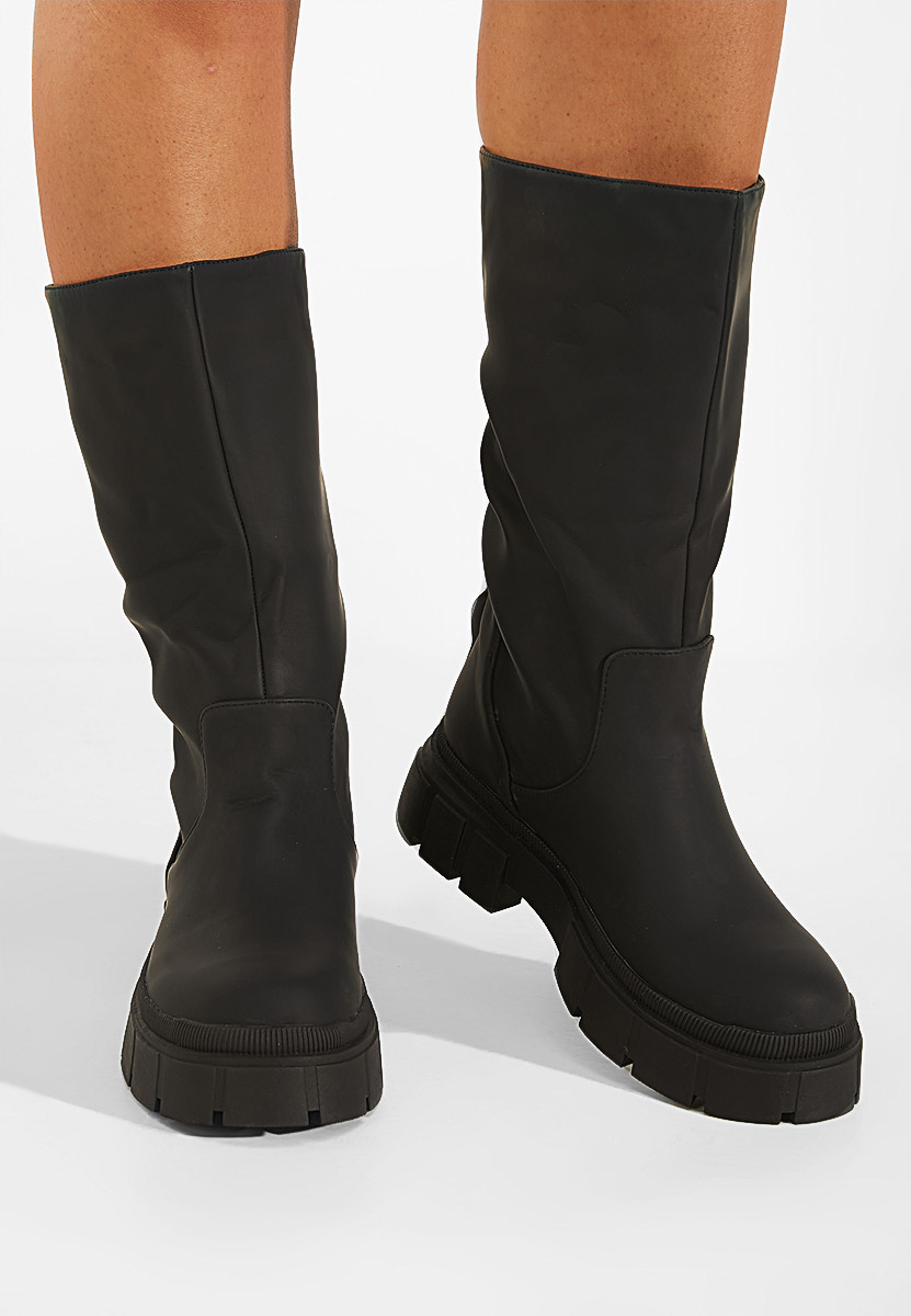 Czarne kozaki damskie Mikka