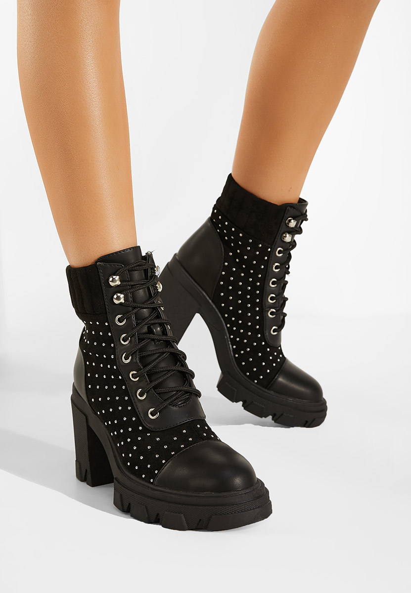 Czarne botki na słupku Molina