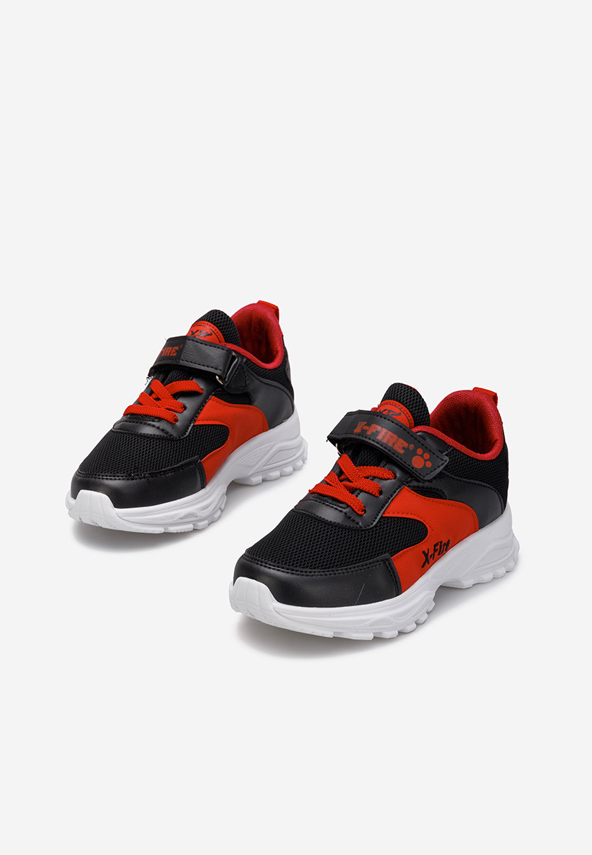 Czarne sneakersy dziewczęce Menas B V3