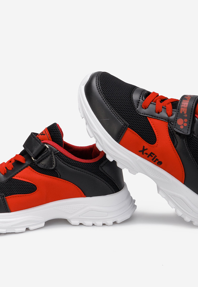 Czarne sneakersy dziewczęce Menas B V3