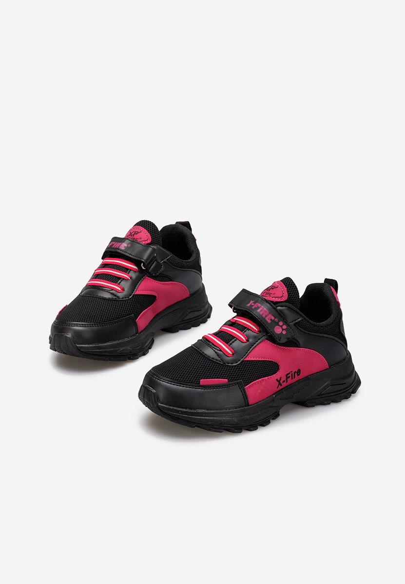 Czarne sneakersy dziewczęce Menas B V4