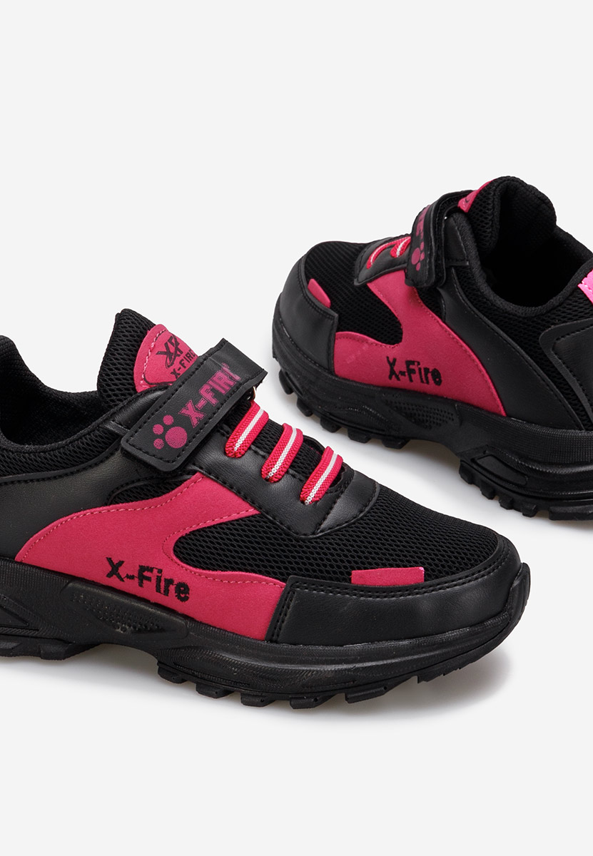 Czarne sneakersy dziewczęce Menas B V4