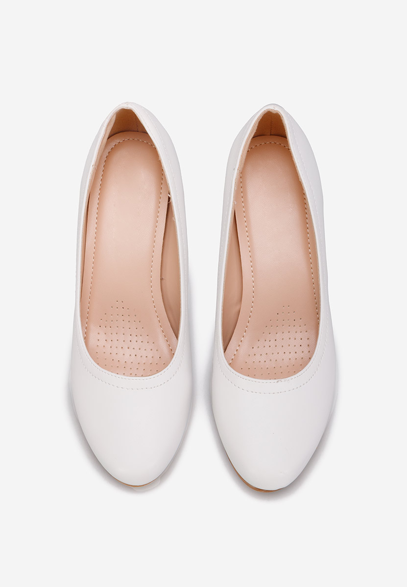 Białe czółenka na niskim słupku Zinia