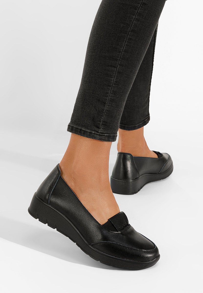 Czarne skórzane mokasyny Sandira