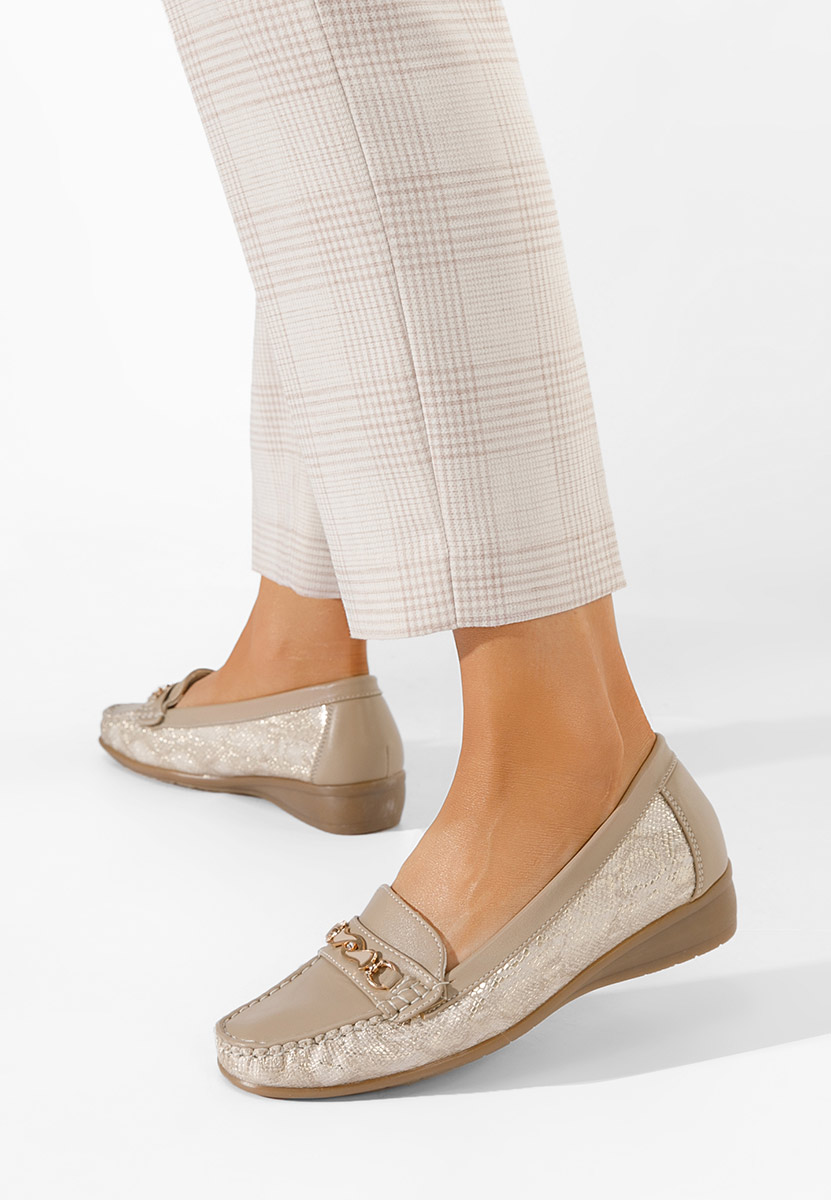 Beżowe mokasyny damskie Lerisea