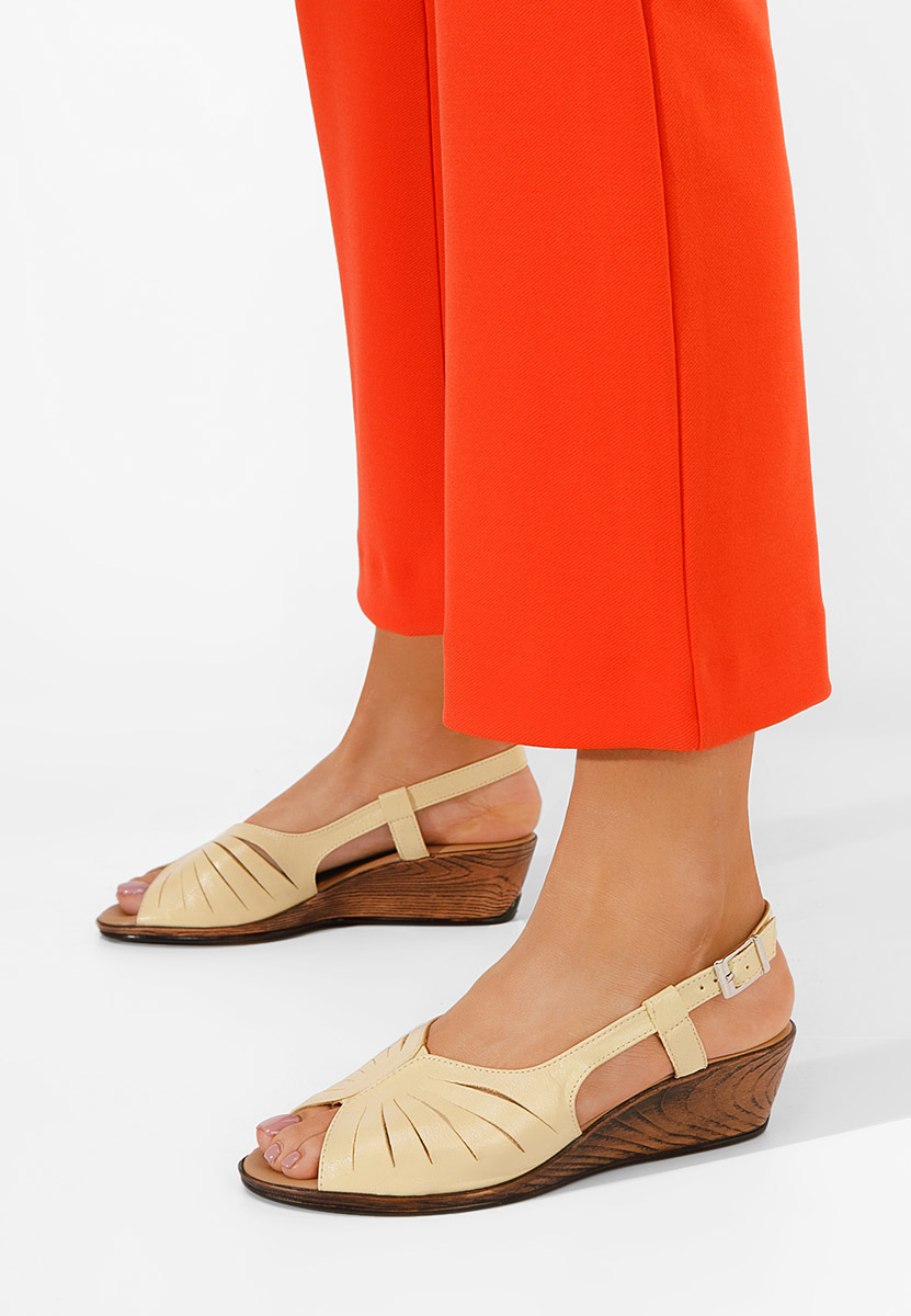 Żółte sandały damskie skórzane Lovara