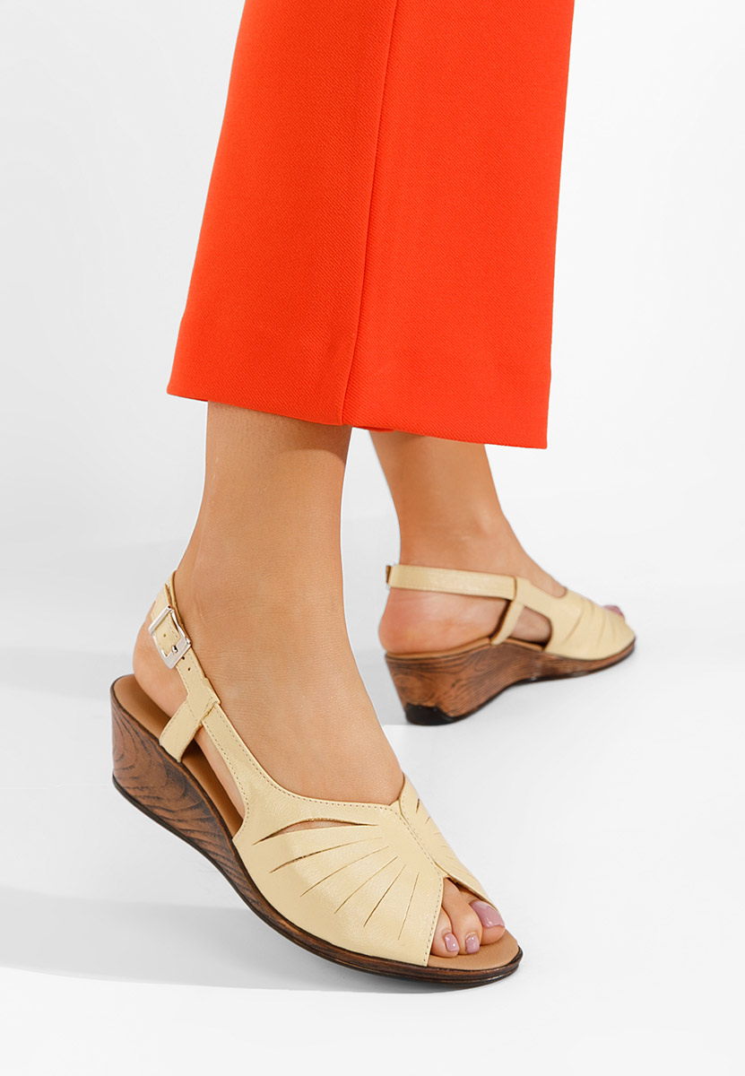 Żółte sandały damskie skórzane Lovara