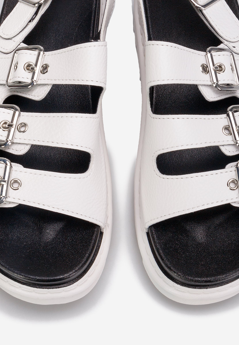 Białe sandały na platformie Edena