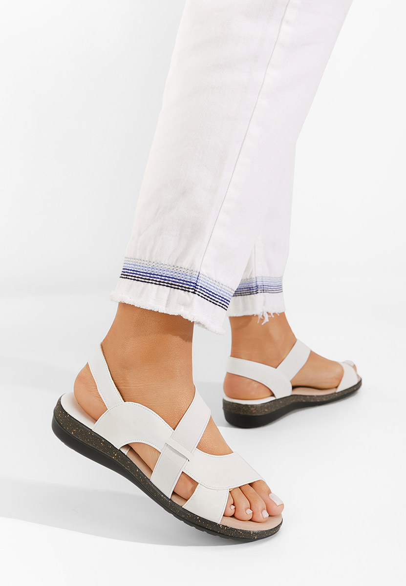 Białe sandały płaski Tobia