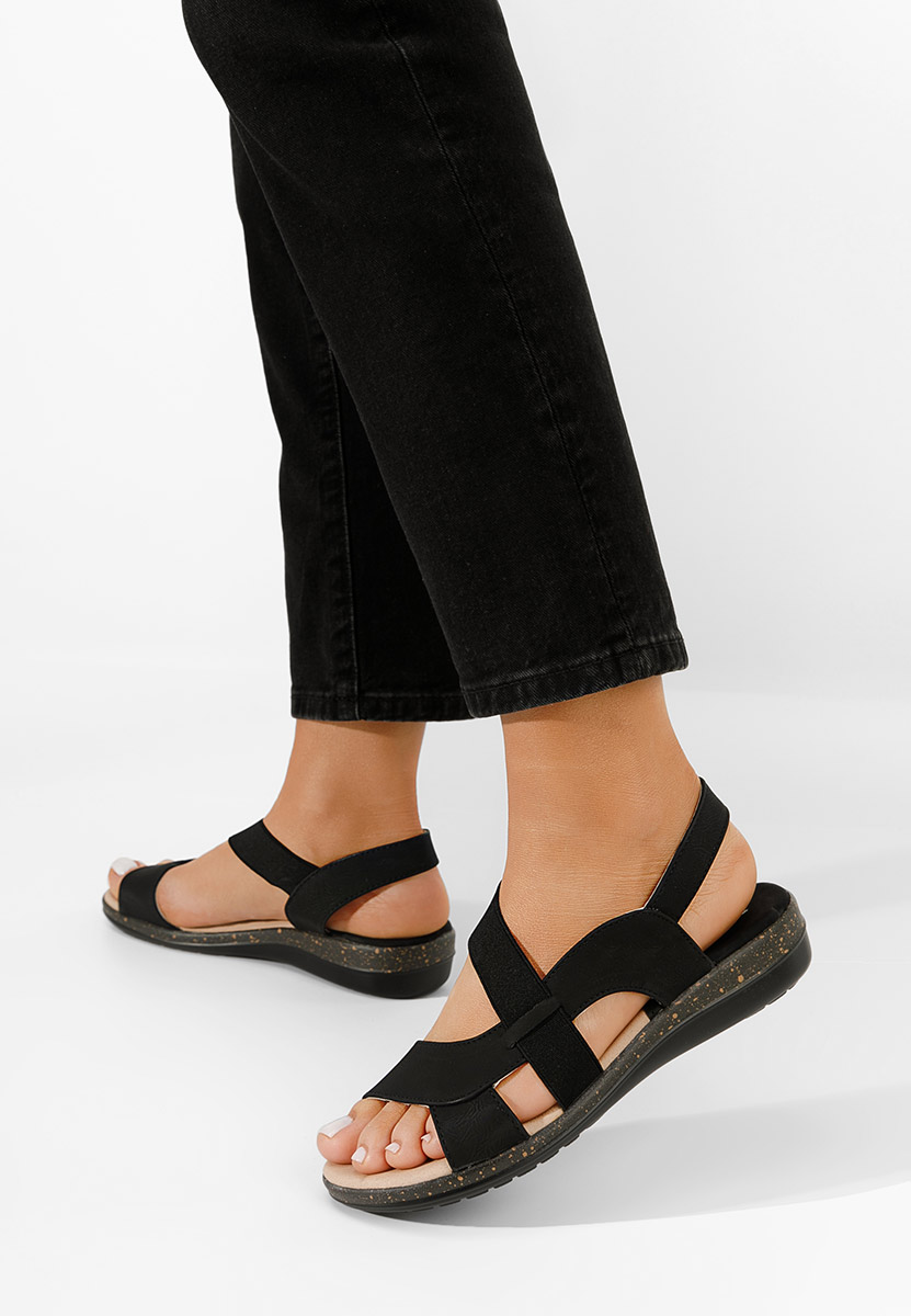 Czarne sandały płaski Tobia