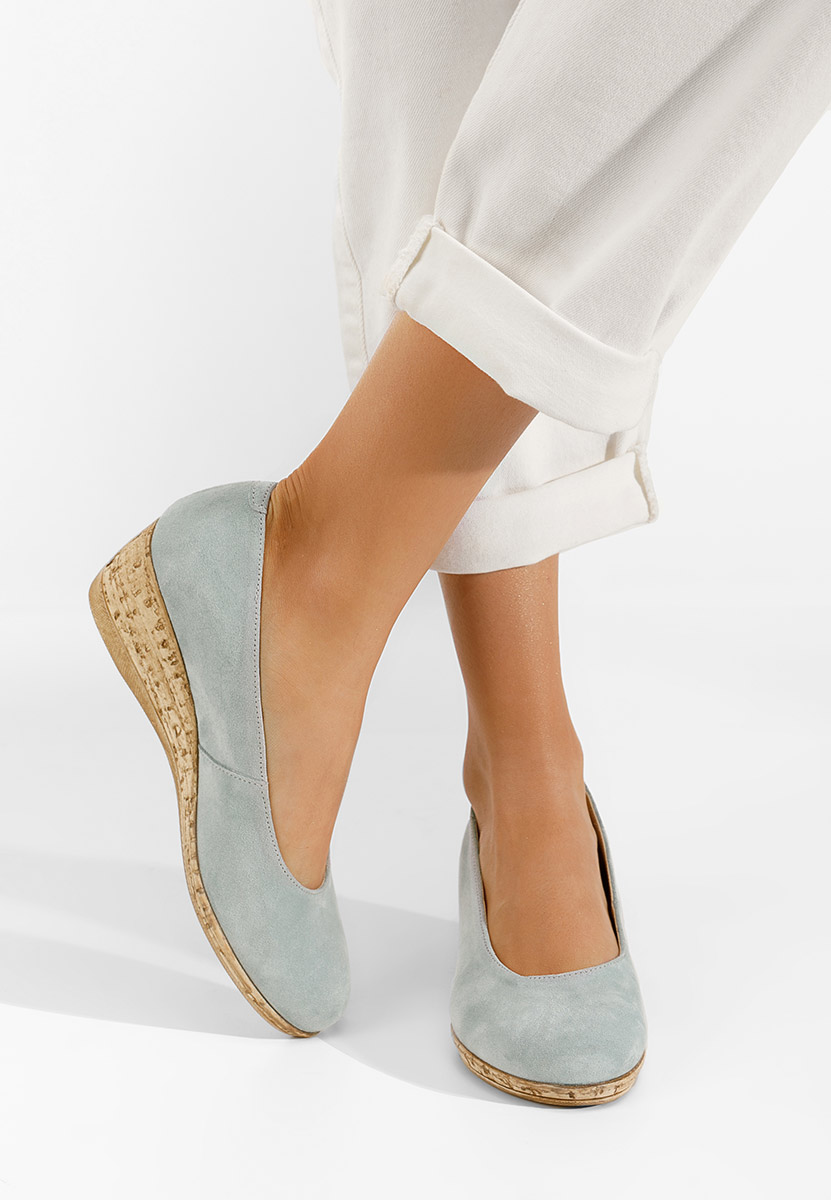 Niebieski czółenka na koturnie Sonia