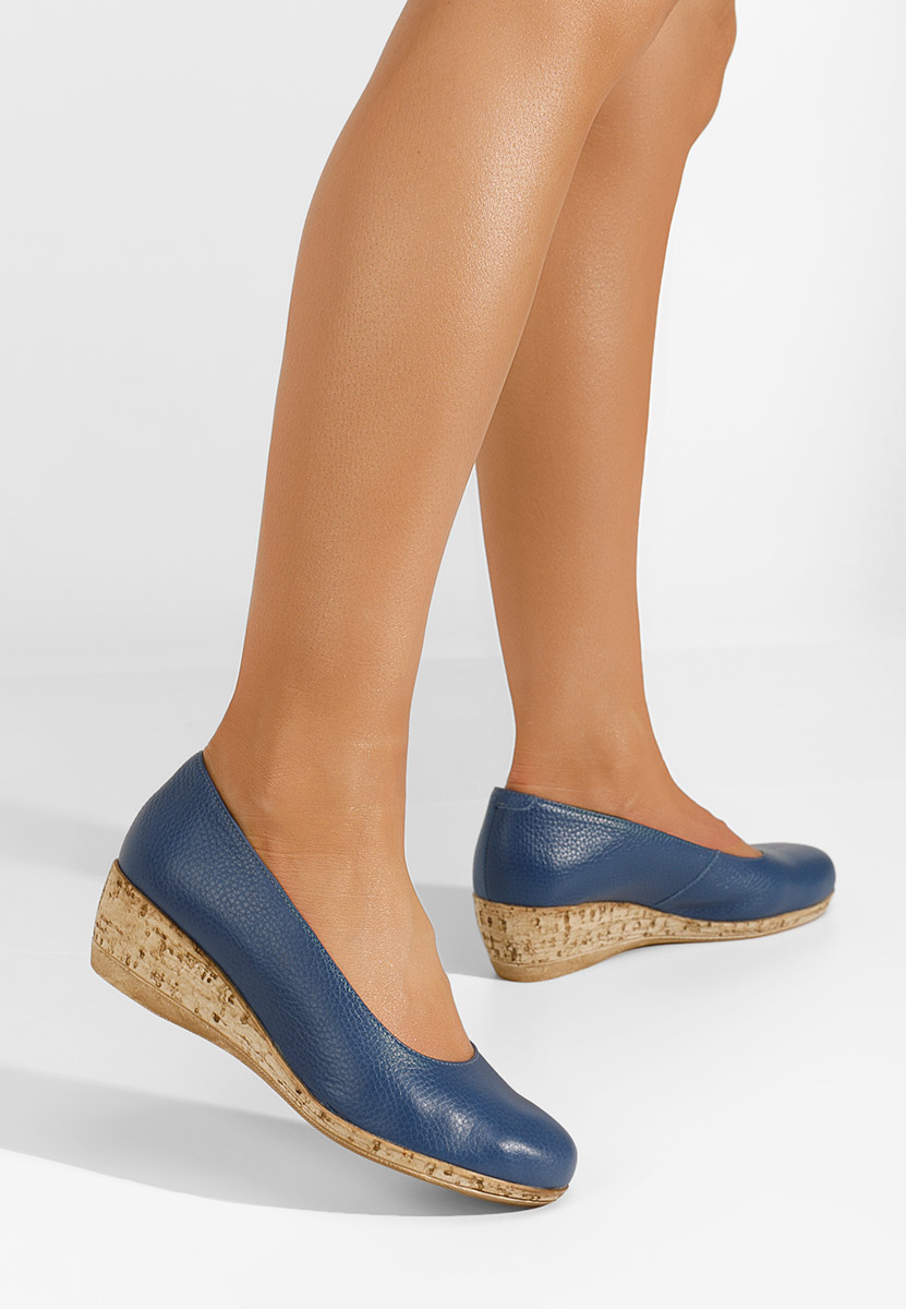 Granatowe czółenka na koturnie Sonia V3
