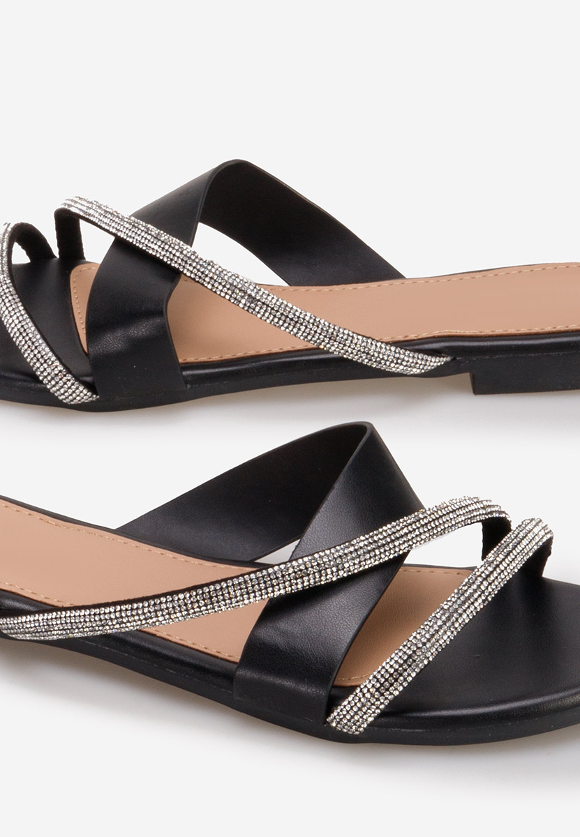 Czarne klapki damskie Ipeira