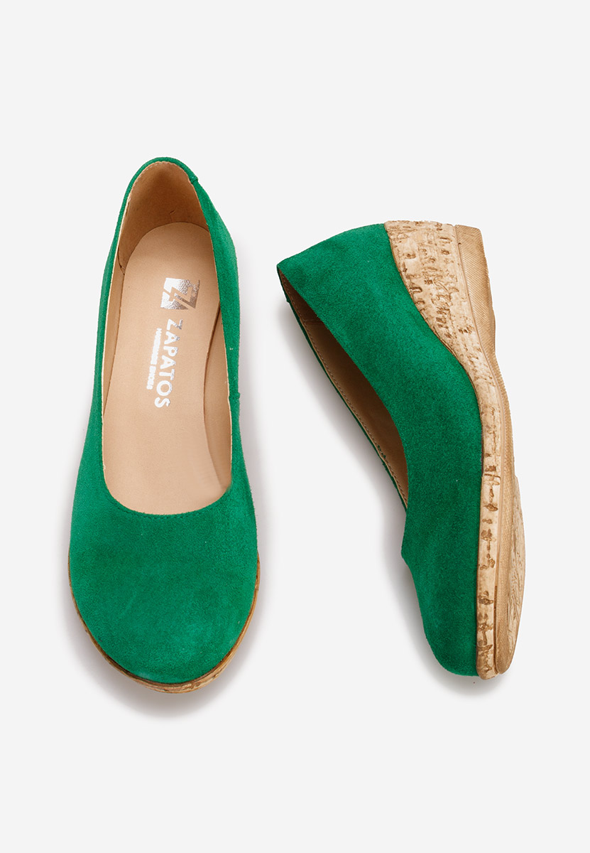 Zielone czółenka na koturnie Sonia