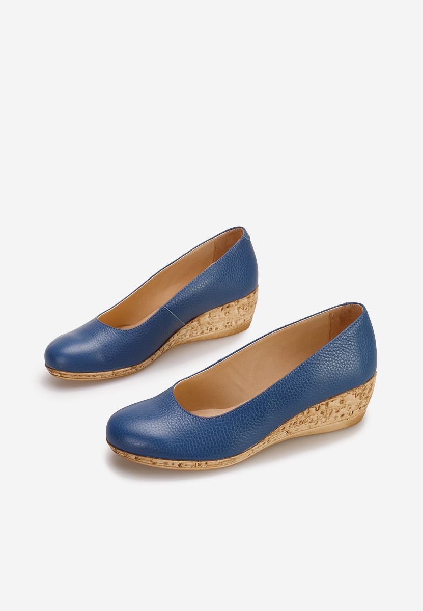 Granatowe czółenka na koturnie Sonia V3