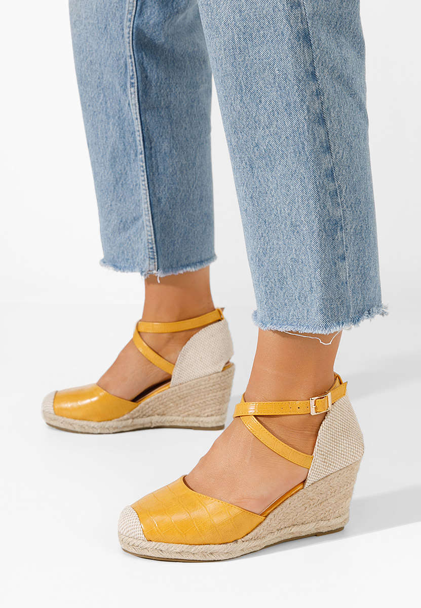 Żółte espadryle na koturnie Moira