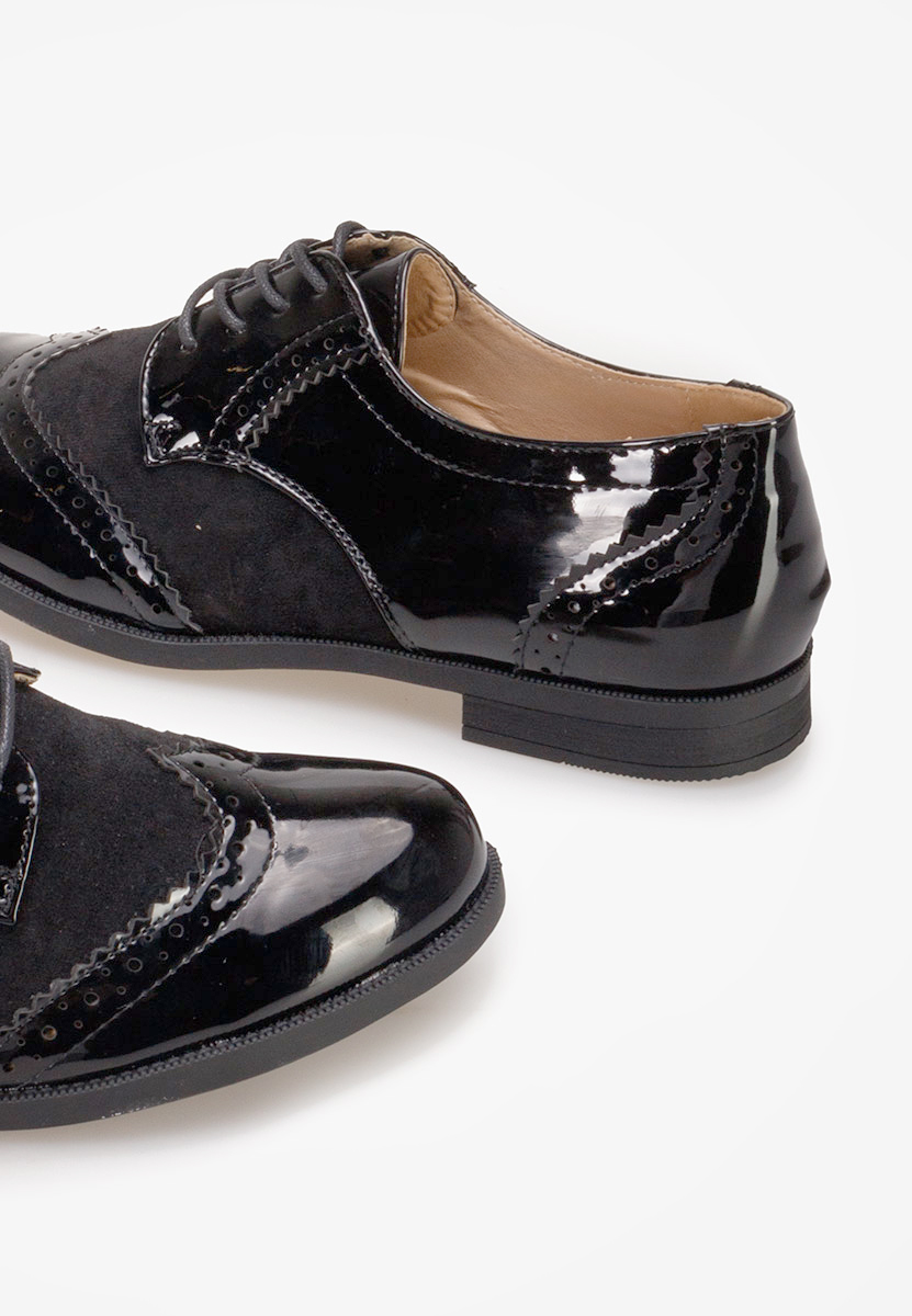 Czarne oxfordy damskie Bakera