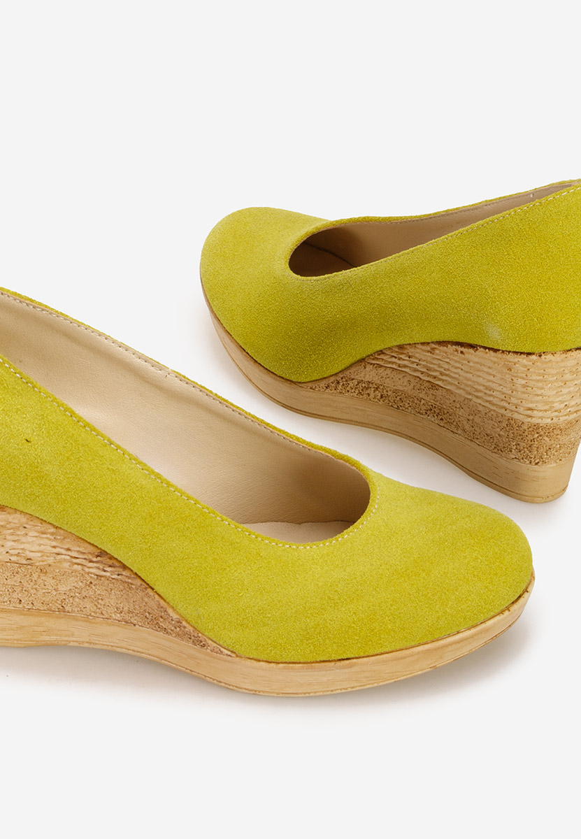Żółte czółenka na koturnie Zola V3