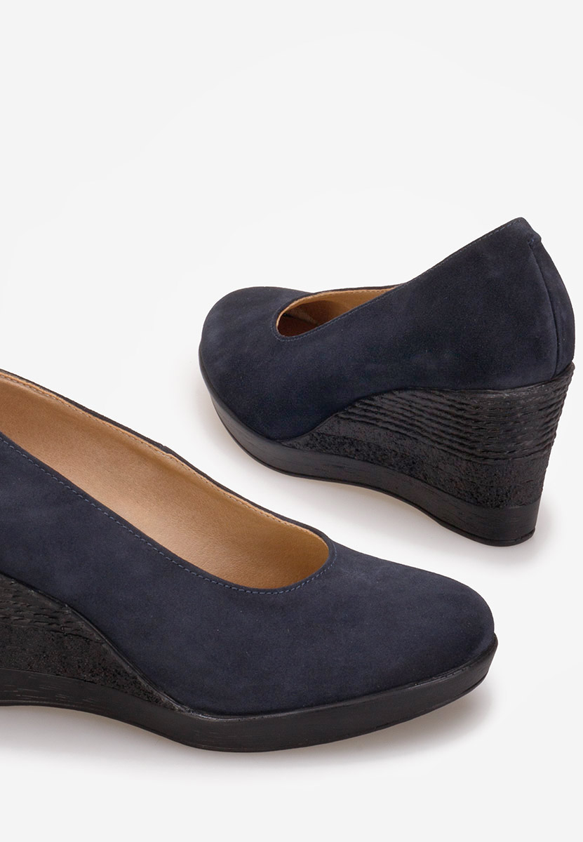 Granatowe czółenka na koturnie Zolia V5