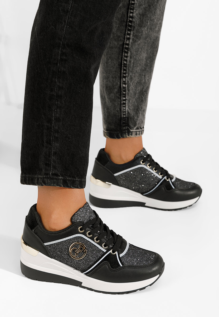 Czarne sneakersy na koturnie Elmyra