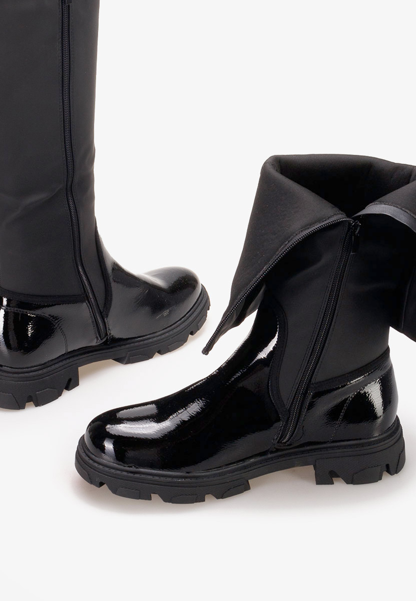 Czarne kozaki płaskie Cumbia