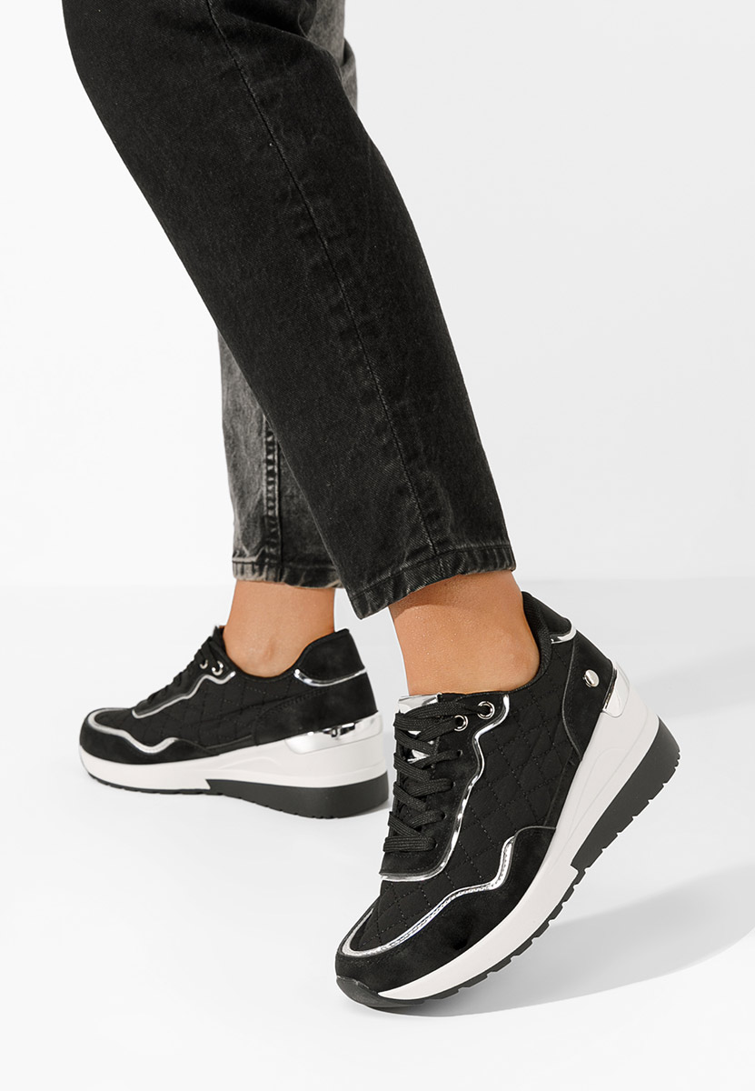 Czarne sneakersy na koturnie Gavia