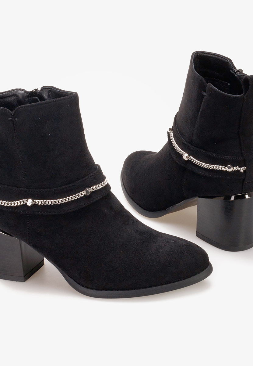 Czarne botki na słupku Katilea