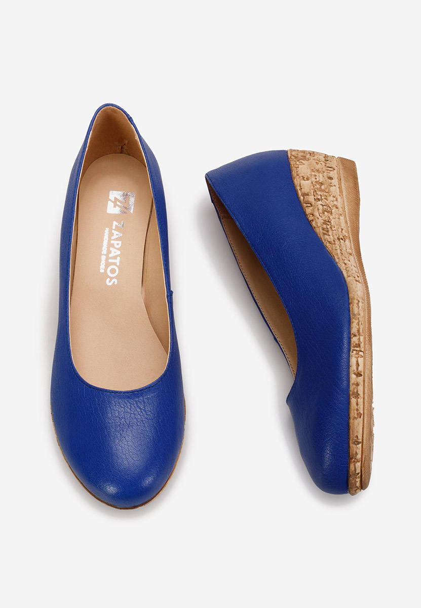 Niebieskie czółenka na koturnie Sonia V3