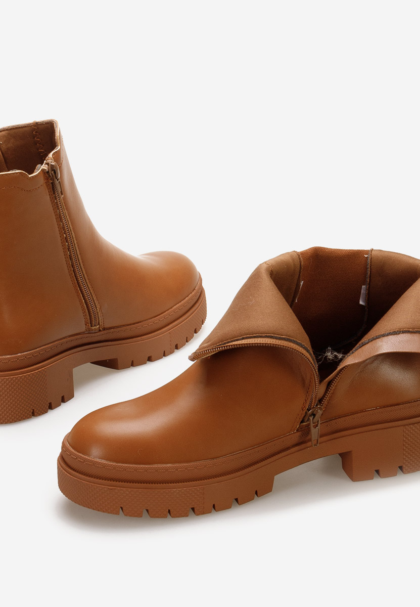 Camelowe botki chelsea Eledia