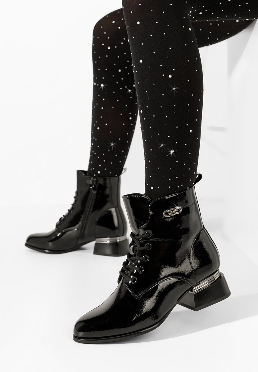 Czarne botki płaskie Zakia