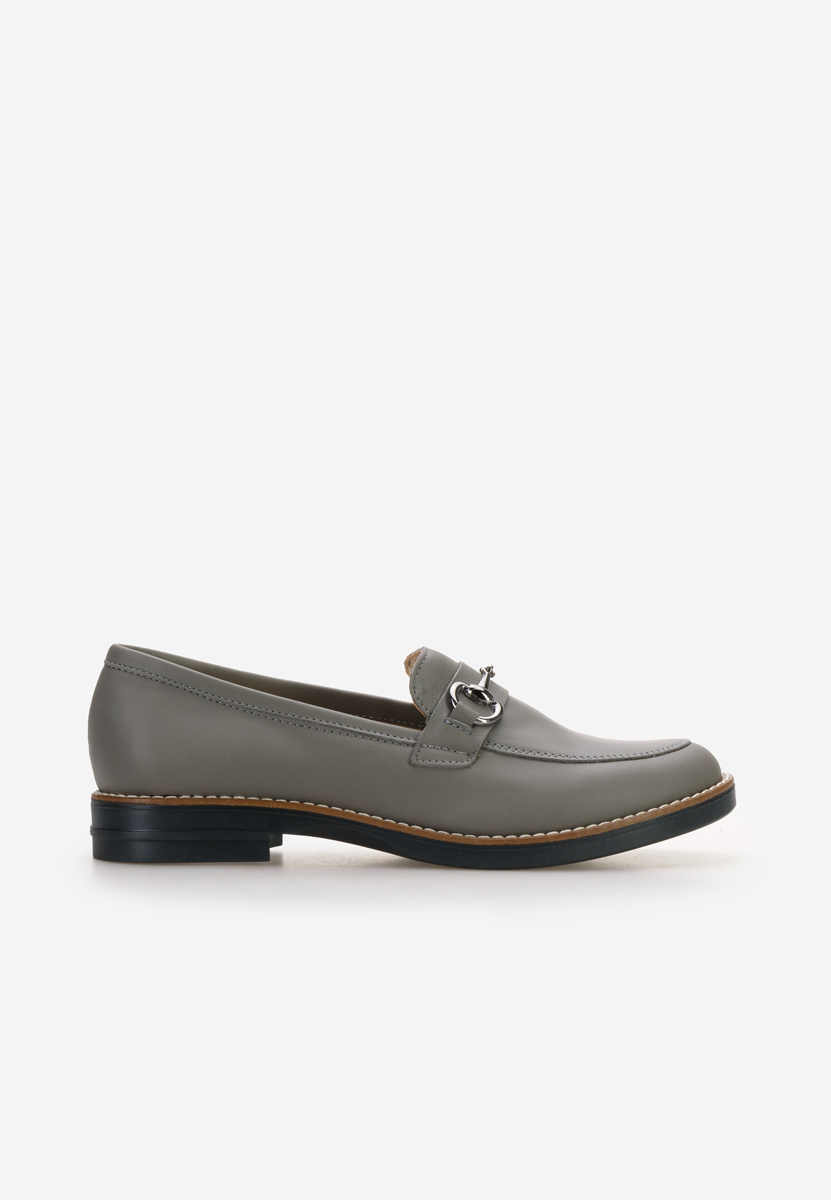 Szare loafers damskie Evadne