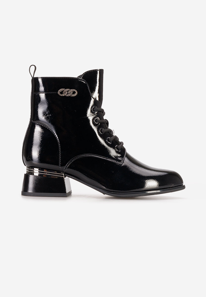 Czarne botki płaskie Zakia