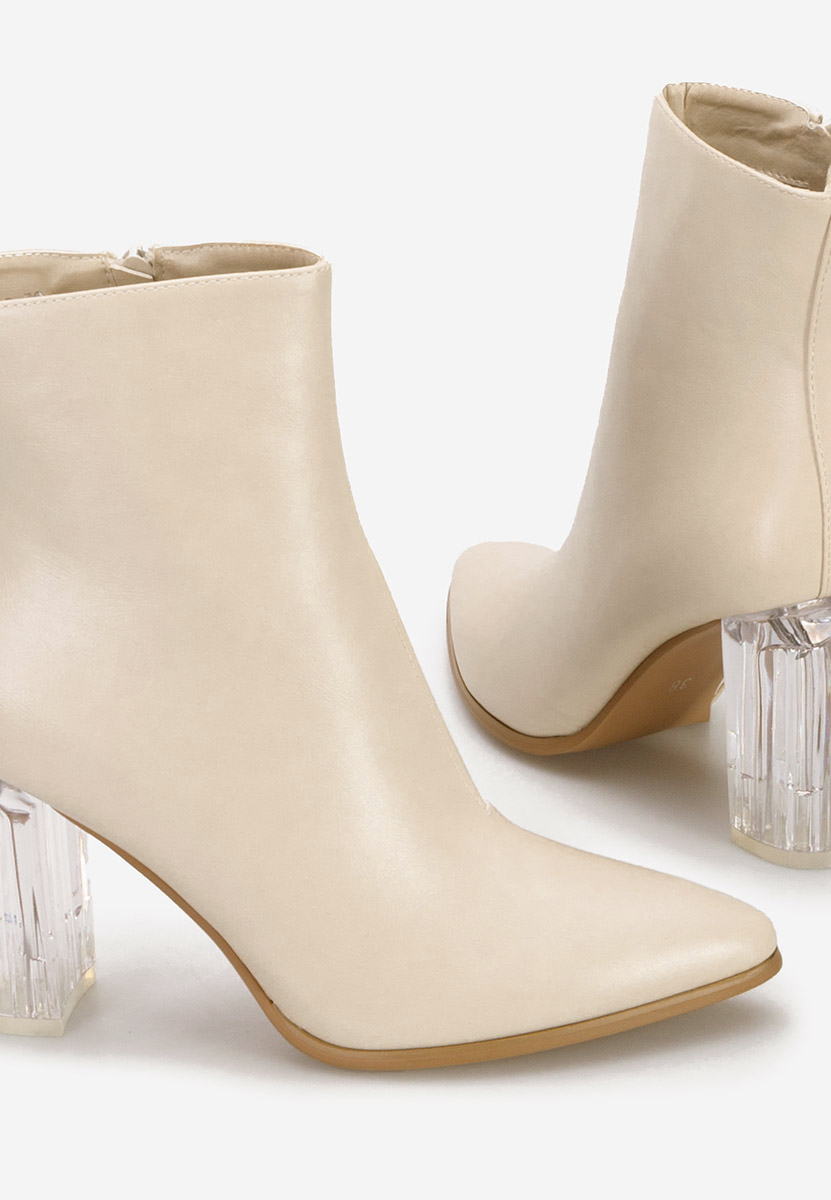 Beżowe botki na słupku Arilea