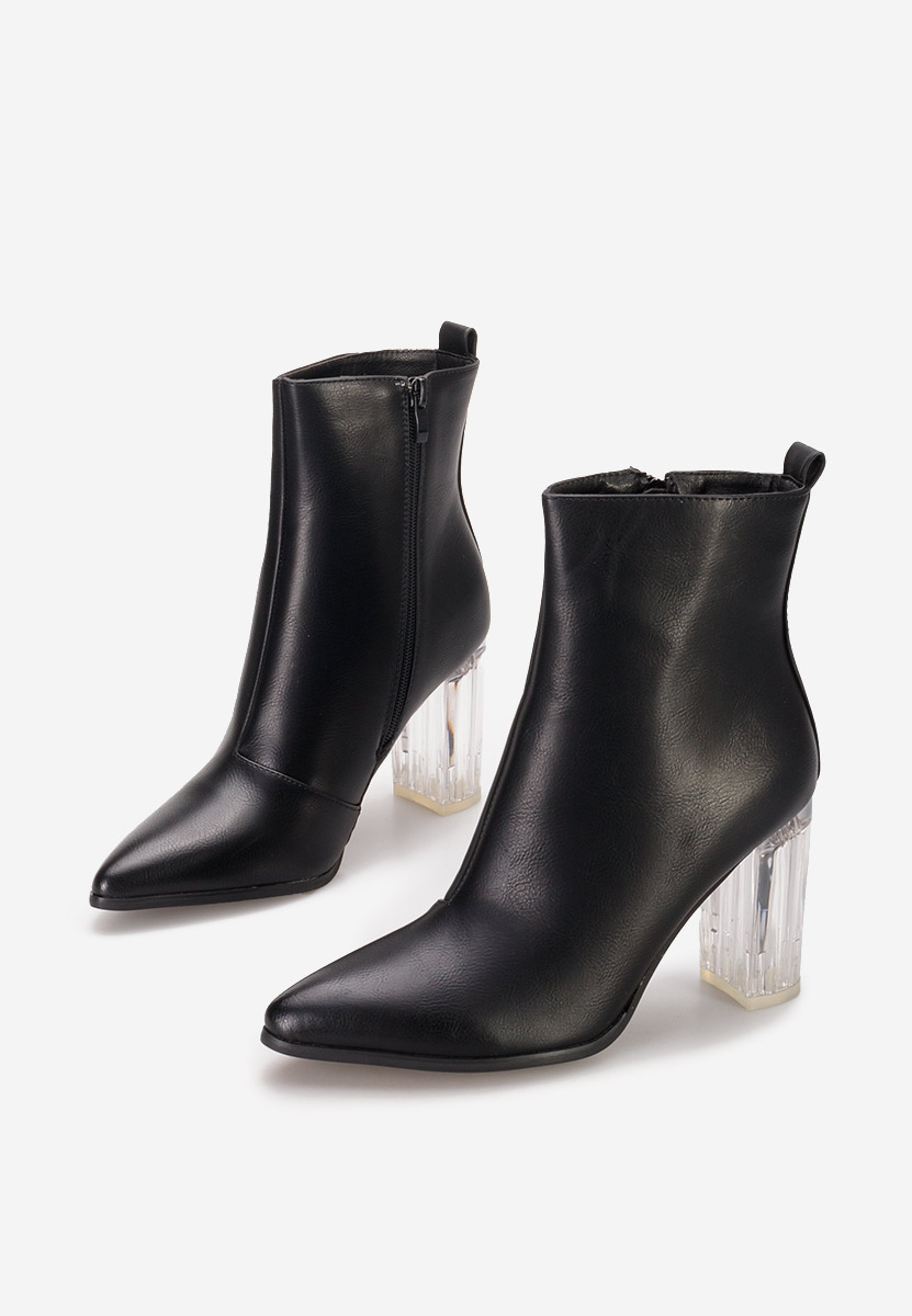 Czarne botki na słupku Arilea