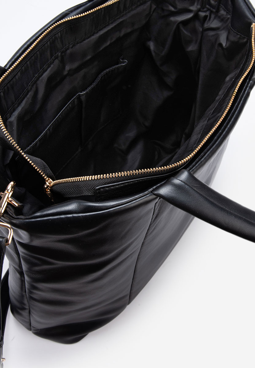 Czarna torebka na ramię Ericia