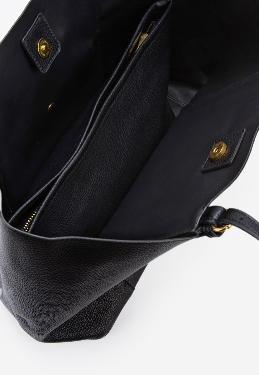 Czarna torebka na ramię Ylena