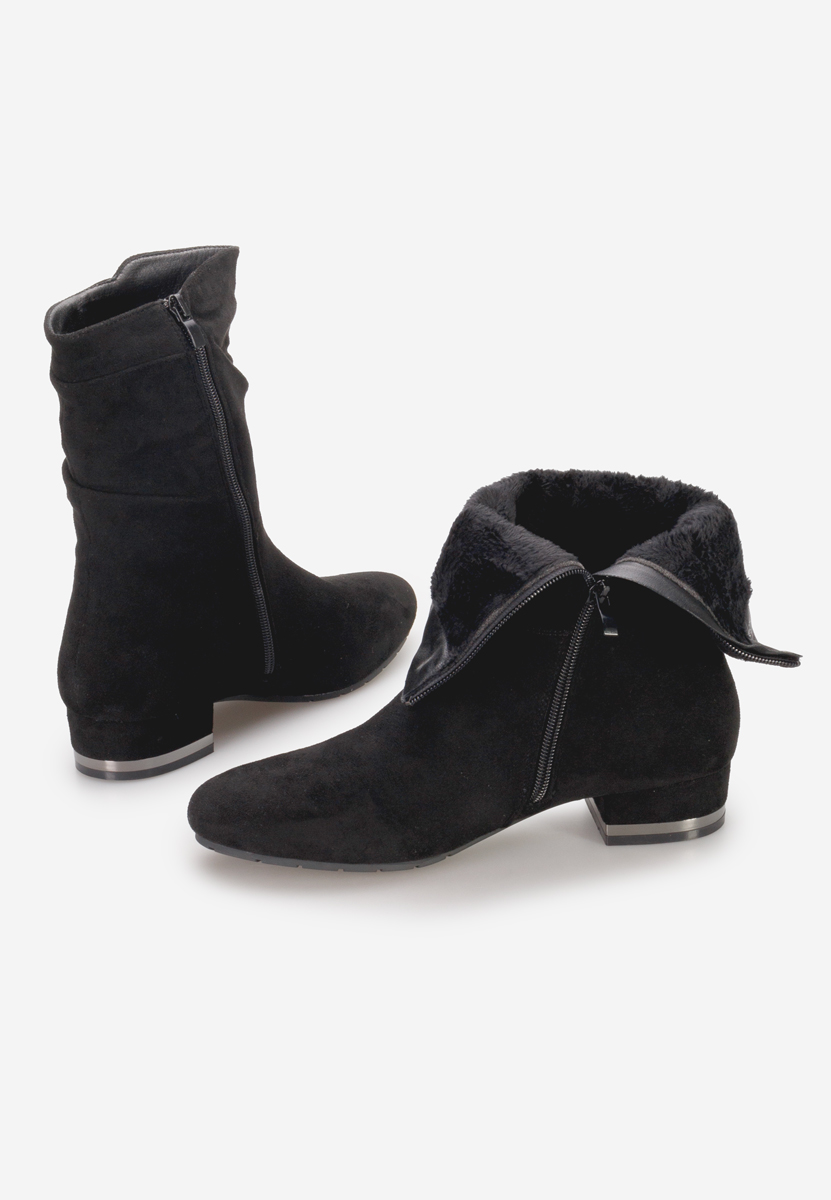 Czarne botki płaskie Ascendia