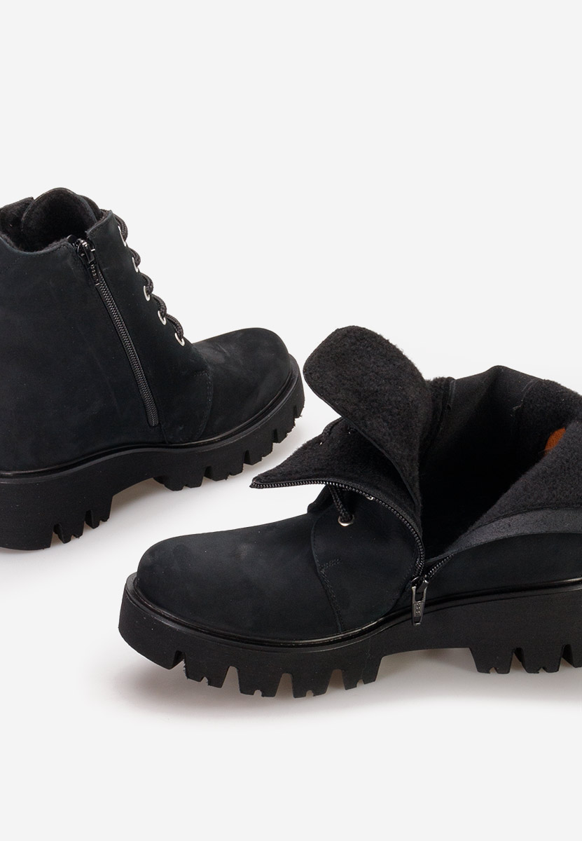 Czarne botki damskie skórzane Welsa V2